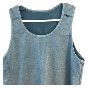Lululemon Men’s Metal Vent Tank Top.